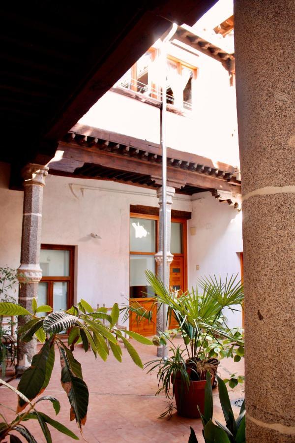Atico Duplex En Centro Historico Toledo Apartment Luaran gambar