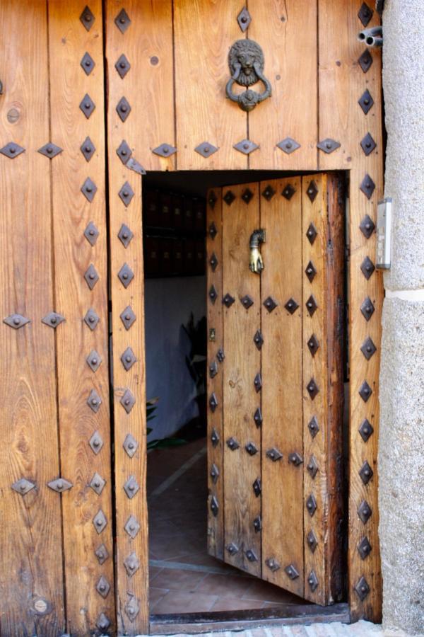Atico Duplex En Centro Historico Toledo Apartment Luaran gambar